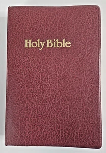 The Holy Bible Referenced Giant Print King James Version Red Letter Edition - Picture 1 of 12