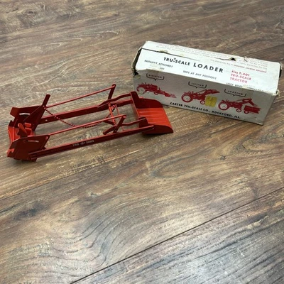 Vintage Tru-Scale Metal Tractor Loader With Original Box L-407 Steel Red *Read* - Image 1 of 4