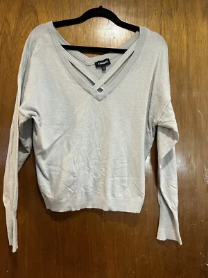 Suéter Express Gris Claro Cris Cruz Tirantes Cuello Manga Larga Mediano Foto 1 de 4