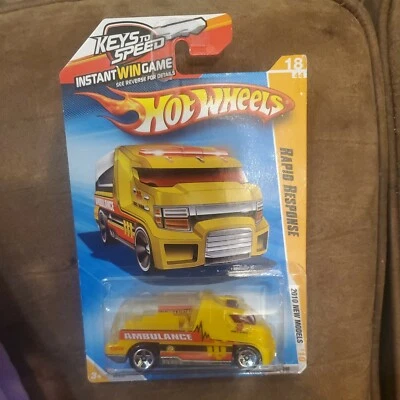 Hot Wheels 2009 Rapid Response AMBULANCE 18 of 44 2010 NEW MODELS 1/64 55 - Image 1 of 4