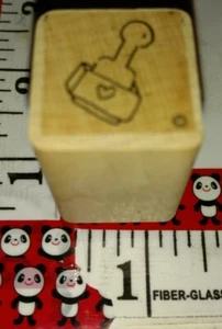 Imagen de estampador de mano de madera de corazón pequeño, fabricante desconocido, C52, goma, sello, madera - Imagen 1 de 3