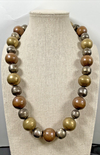 VETEMENTS Collana grossa di perline con sfere in metallo misto 20 5" stile brutalista