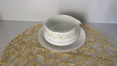 Старинный цветочный Royal Wentworth «Pauline» соус лодка прикрепленный подложка ручной стирки - Изображение 1 из 4