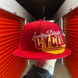 Vintage Neu mit Etikett Iowa State Cyclones Mütze L/XL bestickt  - Bild 1 von 7