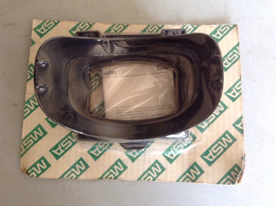 (Box Of 16) MSA Ultraview Facepiece Clip-On Welders Adapter 472859 for UltraVue - Image 1 of 4