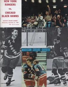 NEW YORK RANGERS VS. CHICAGO BLACK HAWKS PROGRAM 12/31 69 MADISON SQUARE GARDEN  - Picture 1 of 1