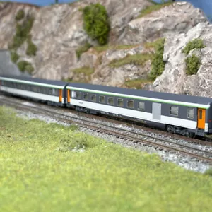 2 voitures Corail Vu mixte 2 CL / fourgon + 2 CL, (B11u + B6Du), Sncf, Ep V - P - Imagen 1 de 4