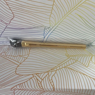 bareMinerals Gold Blending Makeup Brush - Brand New  - Image 1 of 4
