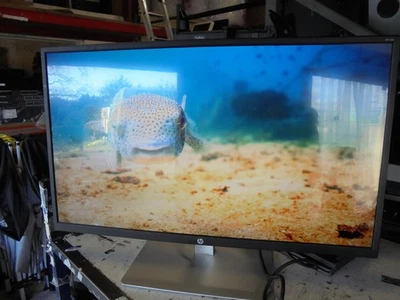 HP 32s Display Full HD (1920 x 1080) 31.5 Inch Monitor PC SCREEN 32" + LEADS #3A - Image 1 of 4