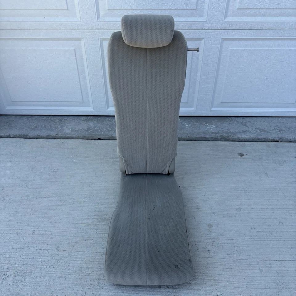 Toyota Sienna 2011-2020 segunda fila asiento de salto medio tela tostada 7910108060 OEM Foto 1 de 4