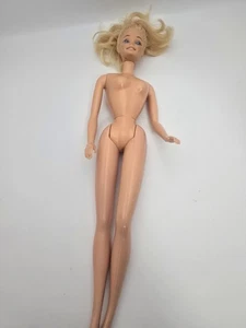 Barbie Twist 'N Turn Doll --1966 Vintage, Blonde - Picture 1 of 3