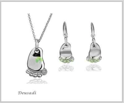 Kette Und Anhänger "Babyfüße" Für Die Mama Aus Edelstahl Mit Zirkonia - Bild 1 von 4