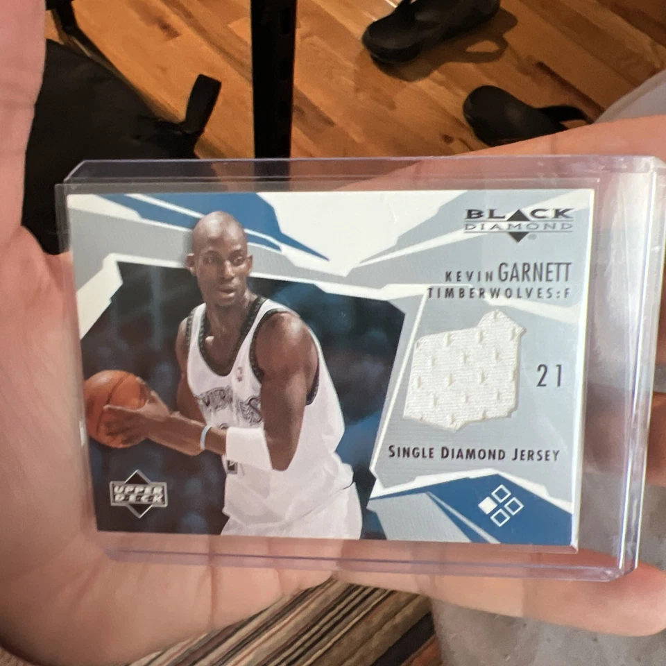 2003-04 Upper Deck Black Diamond - Diamond Jersey Single #BD-KG Kevin Garnett  - Image 1 of 2