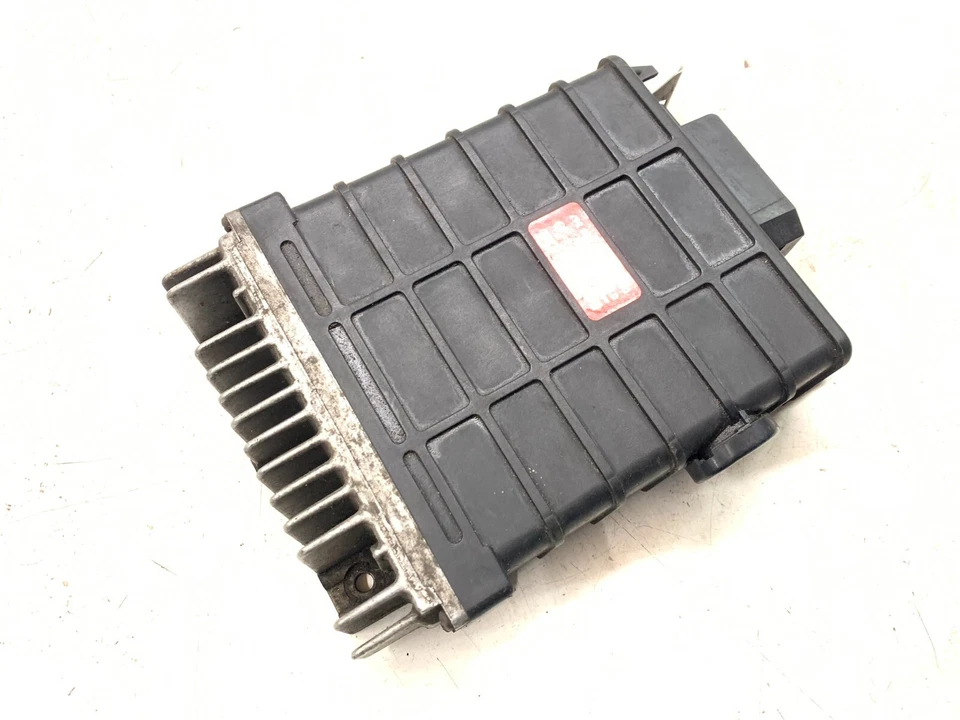 Centralina motore VW Polo 86C 1.3L centralina motore 052905367 - Immagine 1 di 1