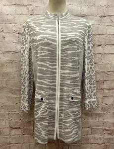 Cárdigan Suéter Ming Wang Cremallera Completa Gris Estampado Animal $295 Talla Mediana - Imagen 1 de 5
