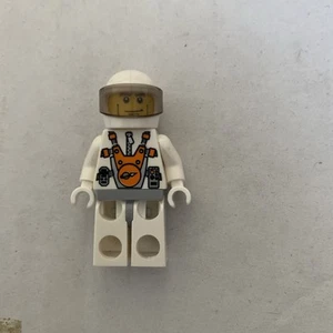 Lego Mars Mission Minifigur mit Helm und Visier. Kostenloser UK P&P - Bild 1 von 3