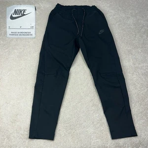 Nike Sportswear Tech Essentials ungefütterte Commuter Hose schwarz DH4224-010 Größe S - Bild 1 von 18