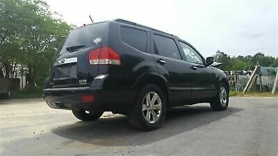 Puerta delantera izquierda OEM 2009 2010 2011 Kia Borrego Limited Foto 1 de 4