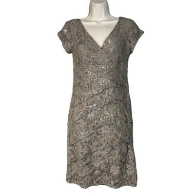 Elegante Vestido de Cóctel de Encaje Taupe Mujer Scarlett 4 Lentejuelas Vestido de Noche Hada Y2K Foto 1 de 4