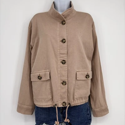 Chaqueta J Jill Mujer M Botón Frontal Carga Bronceado Utilidad Suave Ajustable Minimalista Foto 1 de 4