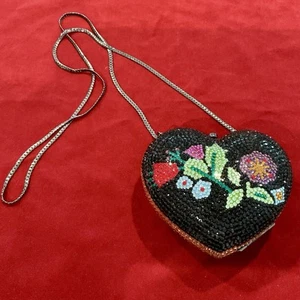CUTE Y&S ORIGNAL JEWELED BLACK HEART HARD CASE CLUTCH CROSSBODY EVENING BAG - Picture 1 of 16