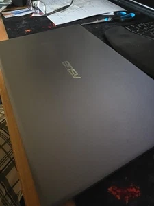 Asus Vivo Book X512F 15,6" computer portatile Intel Core i5-8265U 8 GB Ram notebook Vivobook - Foto 1 di 12