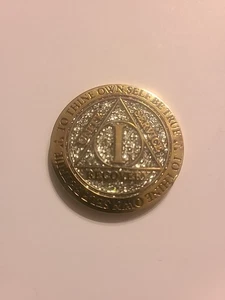 1 Year AA Medallion Reflex Funfetti Birthday Glitter Gold Sobriety Chip - Picture 1 of 2