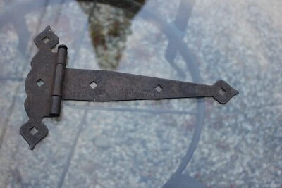 Bisagras de puerta de hierro forjado negras bisagras de puerta y puerta de alta resistencia para decoración de exteriores Foto 1 de 2