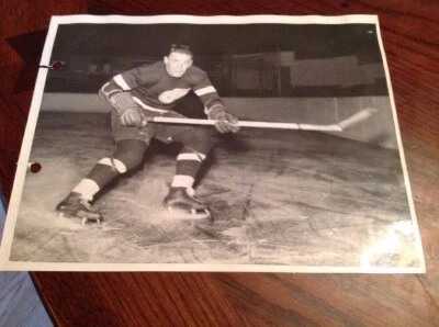 RALPH "SCOTTY " BOWMAN 1930S DETROIT RED WINGS PHOTO NHL HOCKEY MICHIGAN TIGERS - Image 1 of 4