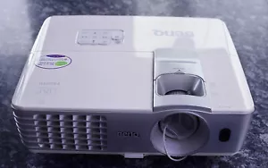 BenQ W1070 Projector 1080P Home Video Projector - Picture 1 of 8
