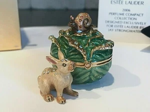  Estee Lauder 2006 Solid perfume compact MIB Rare GARDEN RABBIT  JAY STRONGWATER - Picture 1 of 10