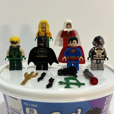 Lego DC Super Heroes Minifigures Lot Of Justice League Characters w/ Accessories - Image 1 of 4