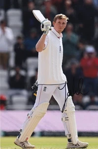 Cricket - Zak Crawley - Hand Signed 12x8 Inch Photograph - England - COA - Picture 1 of 1