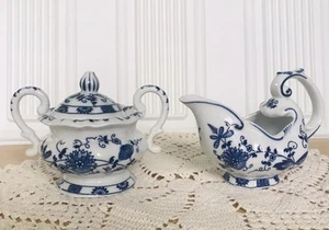 Vintage Vienna Woods Fine China Full Size Sugar Bowl & Rare Traditional Creamer - Picture 1 of 21