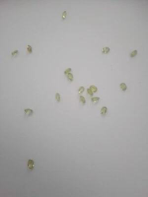 5 einzelne echte Peridot oval geschliffen ca 3x4 mm Pakistan oval facet pe - Bild 1 von 4
