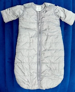 Euc Gray Baby DeeDee Warm Sleep Sack Travel Nest Bag S 0 3 6 9 M 10-18 Lb - Picture 1 of 6