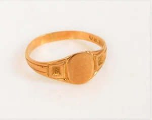 VINTAGE DESIGNER SIGNED OB 10K YELLOW GOLD BABY RING SMALL LESS THAN 1/2" .43G - Picture 1 of 3
