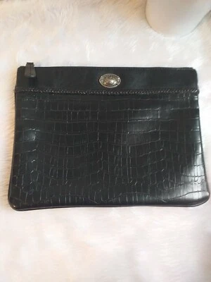 Buen bolso negro embrague  Foto 1 de 3