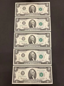 Five (5) NEW 1976 $2 Dollar Bicentennial Bills With Sequential SNs Uncirculated! - Picture 1 of 2