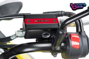 PUIG BRAKE FLOW HOLDER COVER FOR SUZUKI SV650S 2005 RED - Picture 1 of 1