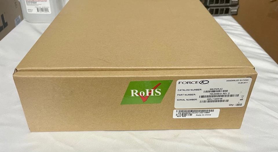 Fuente de alimentación Dell Force10 S55 DPSN-300DB D 300W 100-240V NJ90W  Foto 1 de 1