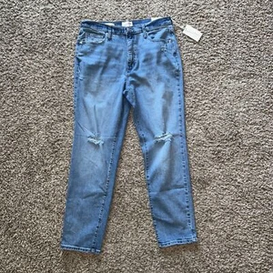 NWT Women's High-Rise 90's Slim Straight Jeans Universal Thread  LONG 12 L Tall - Picture 1 of 6
