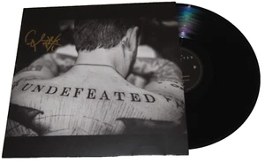 FRANK TURNER signed (UNDEFEATED) Vinyl Record Album LP BECKETT BAS BN71210 - Picture 1 of 3