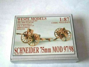 KIT 1:8 LAND ROVER DEFENDER by WESPE MODELS resin kit SBS22