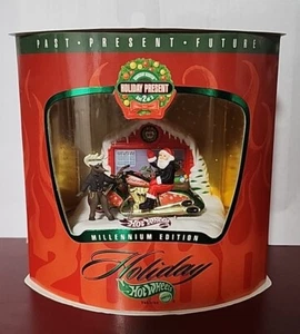 Hot Wheels Holiday Present Set 2 of 3 Millennium Edition Santa Motorcycle (A19) - Picture 1 of 5