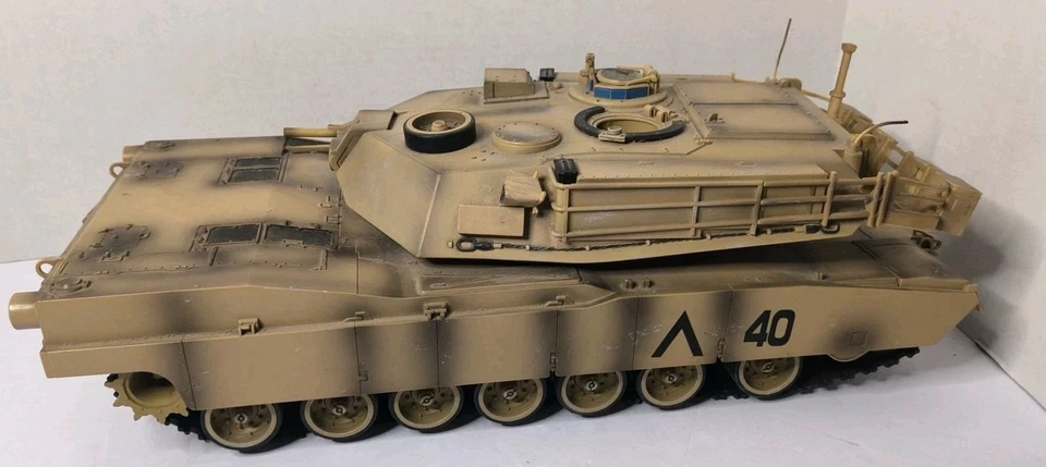 2002 Vintage Blue Box Toy Tank 1/18 M1A1 - 17"x 8" - Image 1 of 4