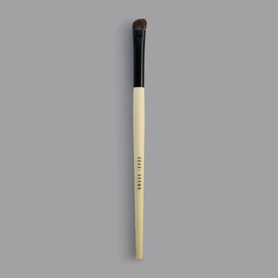 Eye Makeup Collection Brush - ANGLE EYE SHADOW Brush - Image 1 of 4