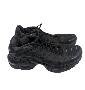 Nike Air Max Plus GS Triple Black Batman Größe Damen 8,5 (7Y) CD0608-001 - Bild 1 von 6