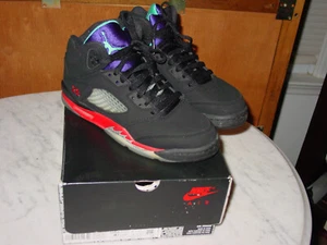 2020 Nike Air Jordan Retro 5 "Top 3" Black/Fire Red/Grape Youth Shoes! Size 4.5Y - Picture 1 of 15