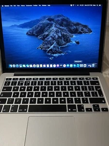 Apple MacBook Pro 13in Retina 2.4GHz 250gb ssd with LOGIC PRO & Final Cut promq - Picture 1 of 3
